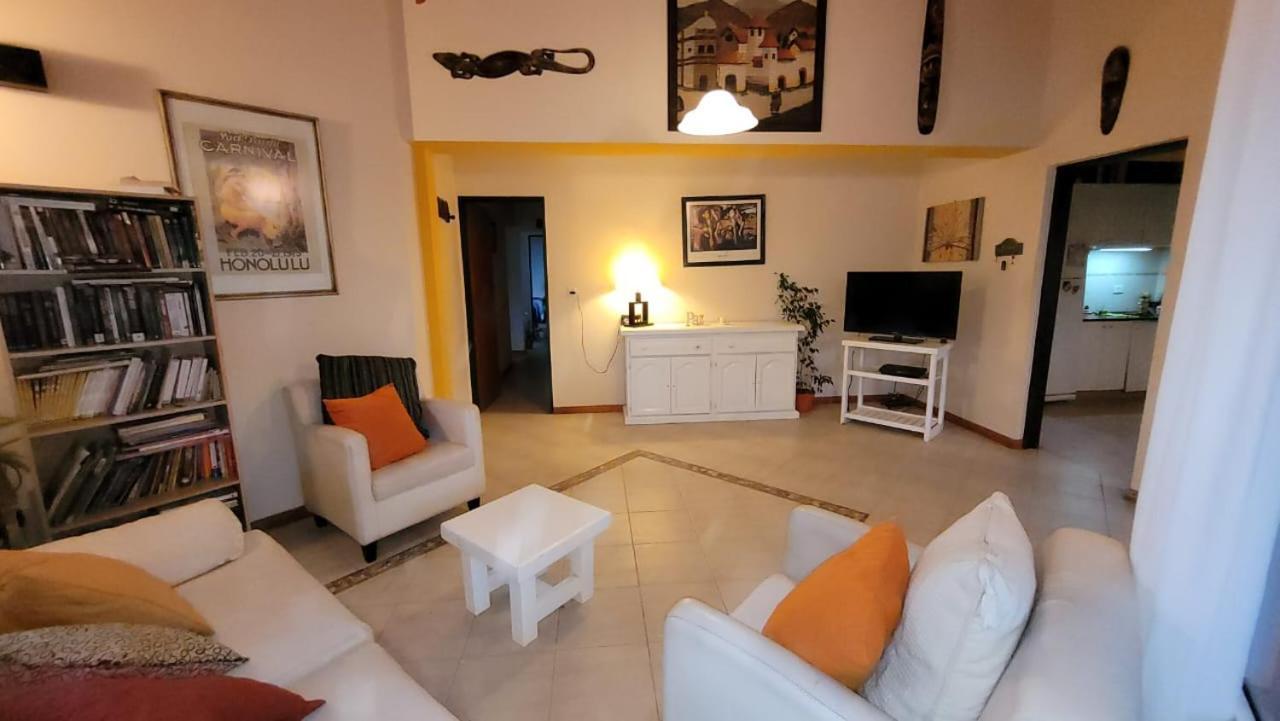 El Patio Del Aromo Daire Puerto Madryn Dış mekan fotoğraf